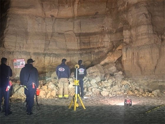 response to bluff collapse