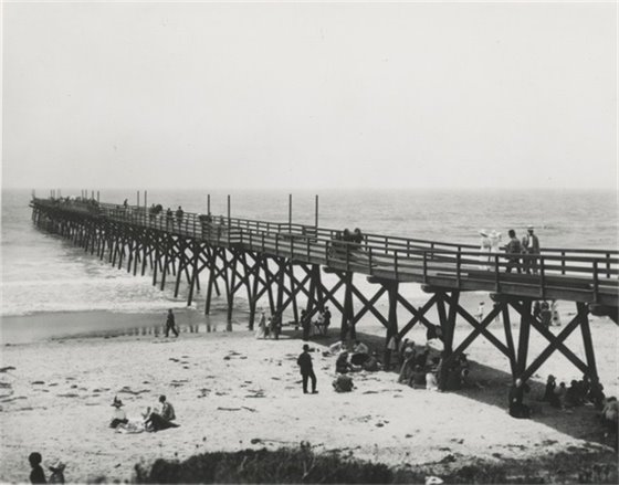 Del Mar Pier circa 1920